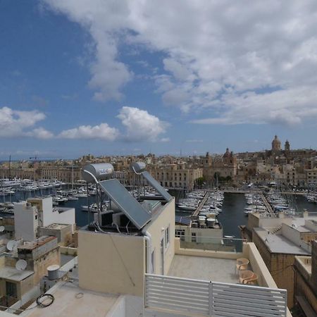 The Penthouse Flat-Terrace&View Appartement Senglea Buitenkant foto